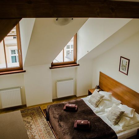 Royal Route 29 Comfort Rooms Краків Екстер'єр фото