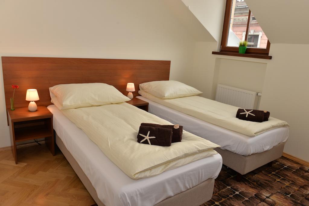 Royal Route 29 Comfort Rooms Краків Номер фото