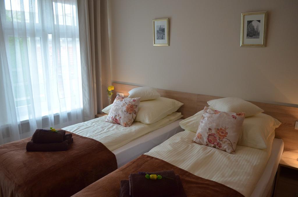 Royal Route 29 Comfort Rooms Краків Екстер'єр фото
