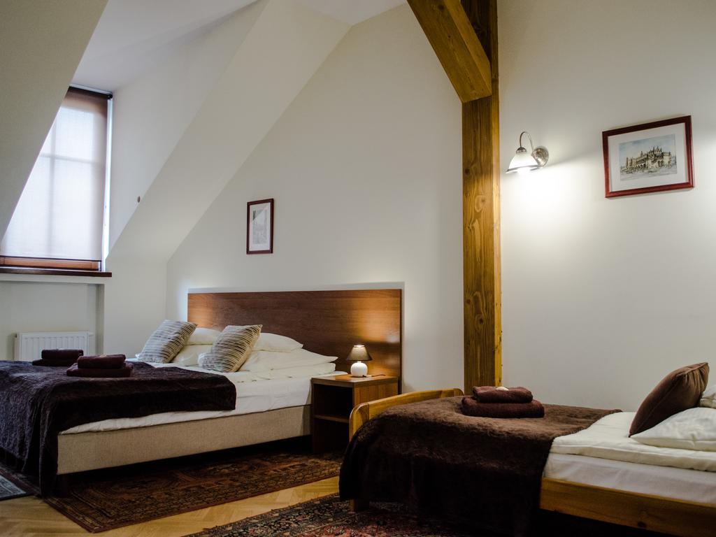Royal Route 29 Comfort Rooms Краків Екстер'єр фото