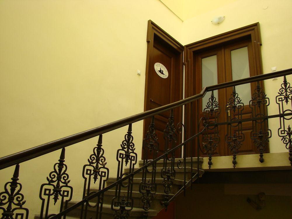 Royal Route 29 Comfort Rooms Краків Екстер'єр фото
