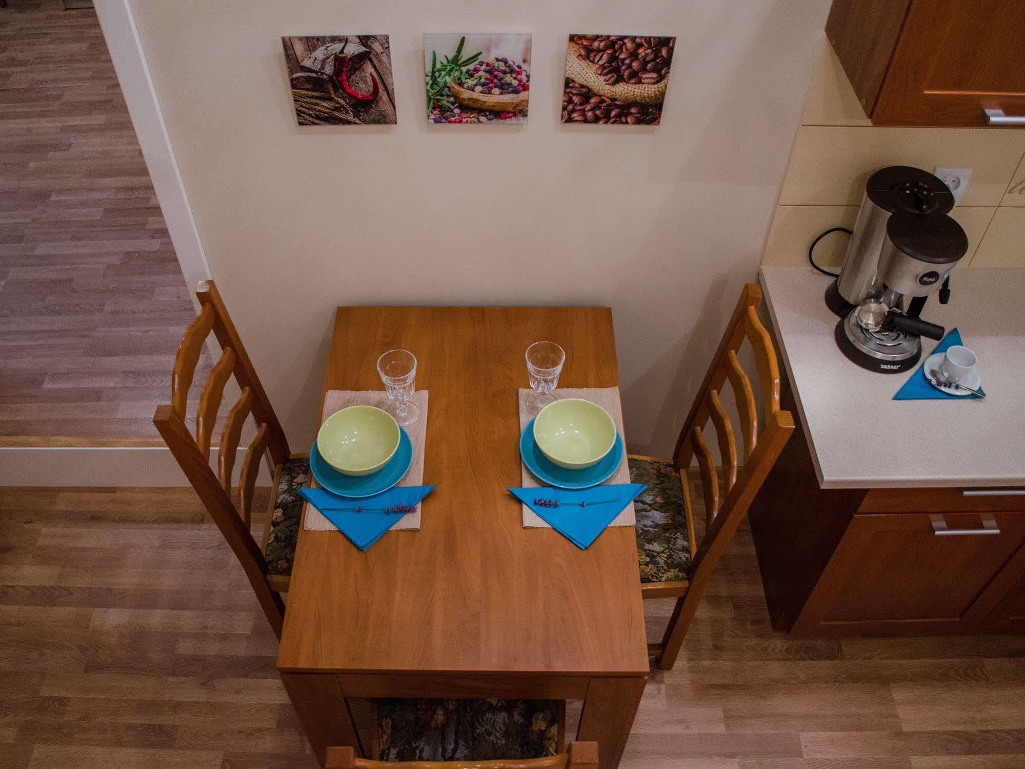 Royal Route 29 Comfort Rooms Краків Екстер'єр фото