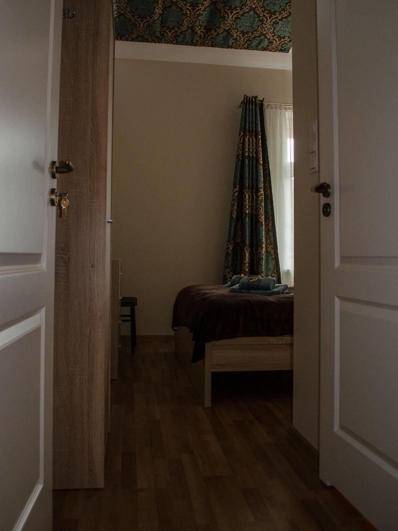 Royal Route 29 Comfort Rooms Краків Екстер'єр фото