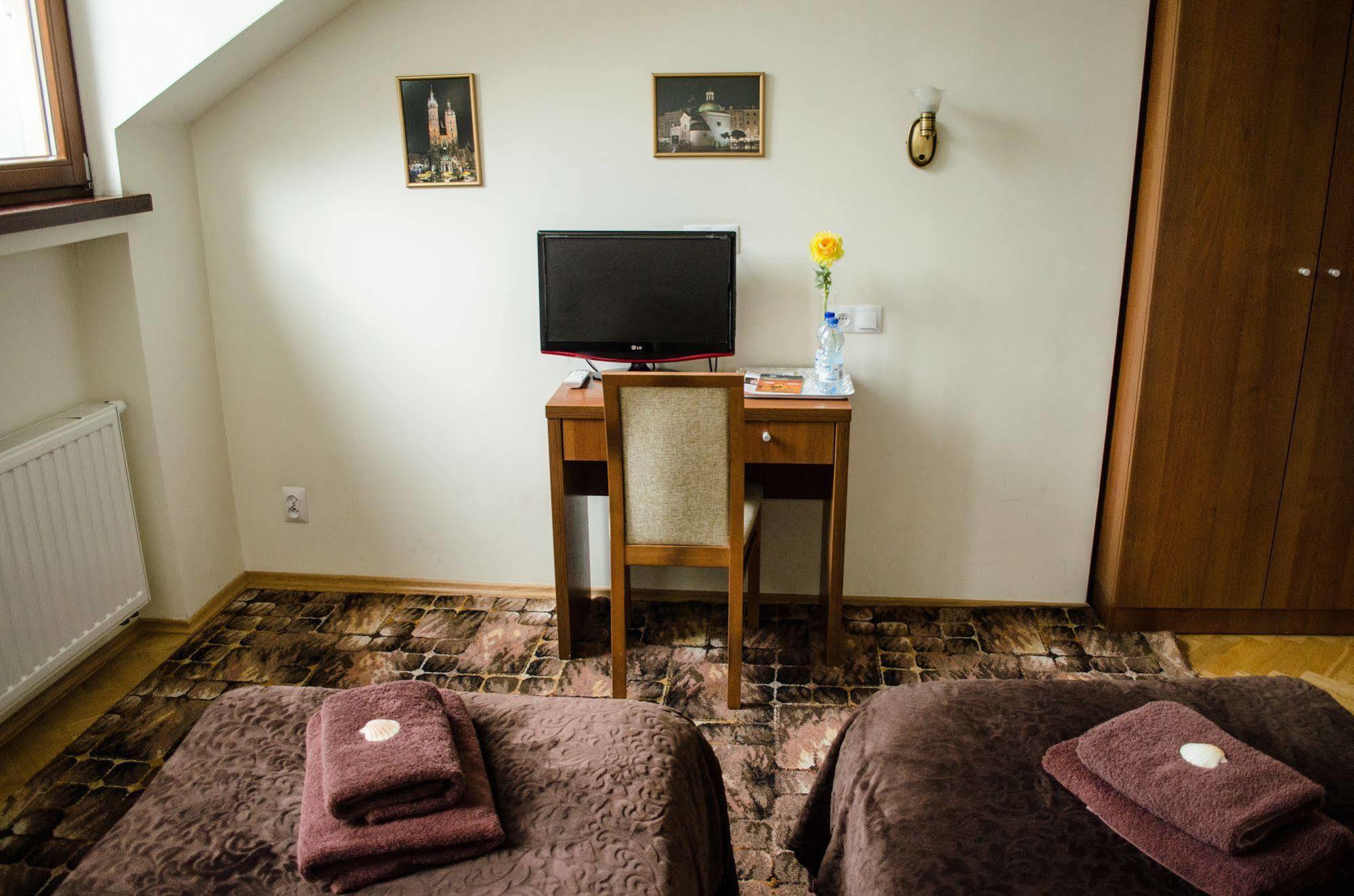 Royal Route 29 Comfort Rooms Краків Екстер'єр фото